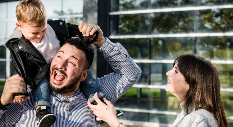 Servizio fotografico di famiglia: quanto costa e i trucchi per un book perfetto